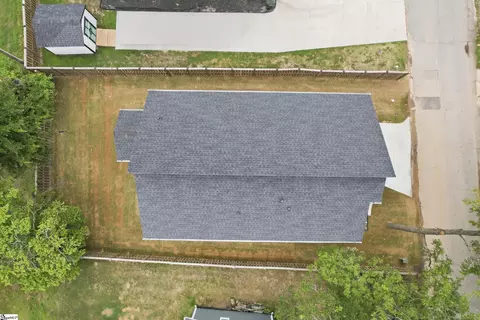 View/Area - 201 Earl St, Greer, SC 29651 photo 2 of 6