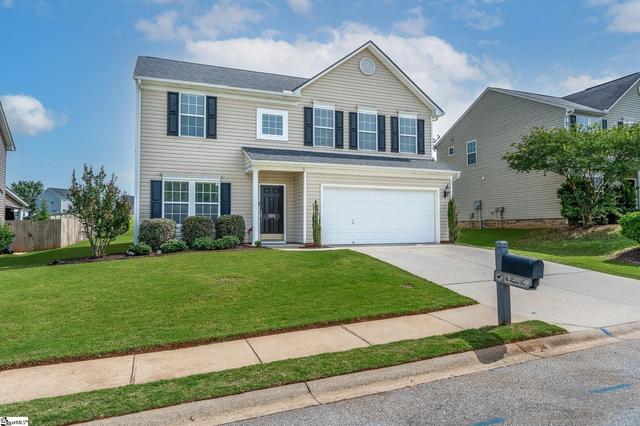 105 Mercer Dr, Simpsonville, SC 29681