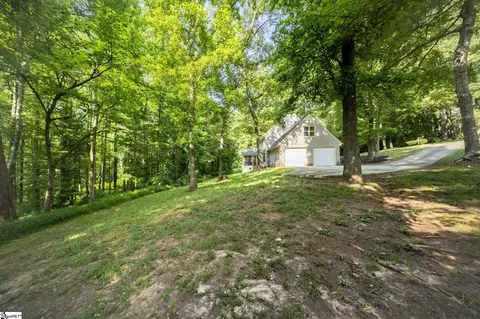 Exterior - 412 Perry Hill Rd, Easley, SC 29640 photo 6 of 9