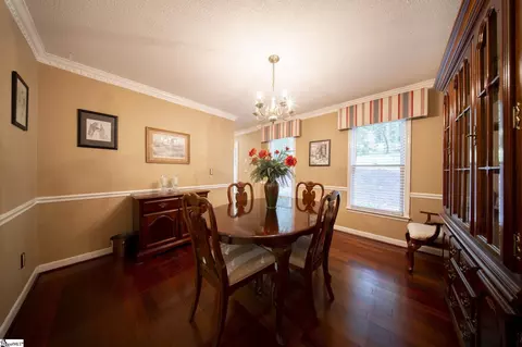 Dining - 412 Perry Hill Rd, Easley, SC 29640 photo 2 of 2