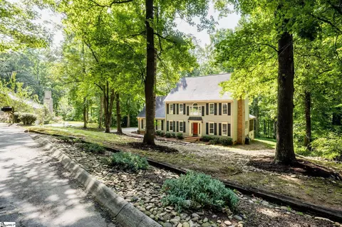 Exterior - 412 Perry Hill Rd, Easley, SC 29640 photo 4 of 9