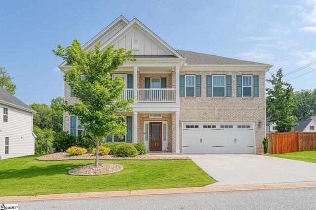201 Tyrian Dr, Greenville, SC 29607