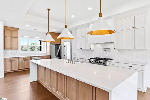 Kitchen - 744 Garrison Rd, Pelzer, SC 29669 photo 3 of 5