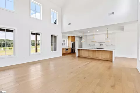Living - 744 Garrison Rd, Pelzer, SC 29669 photo 5 of 5