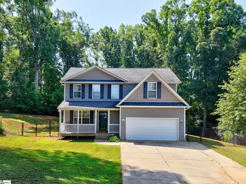107 Lochenshire Pl, Belton, SC 29627