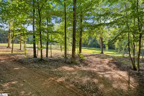 75 Hidden Acres Trl, Pelzer, SC 29669 photo 14