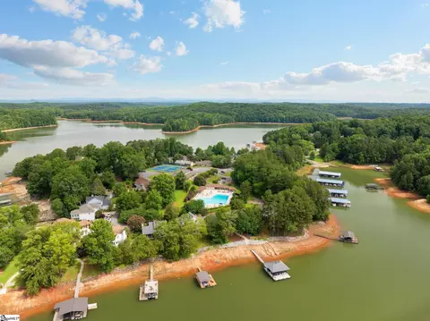 View/Area - 406 Point Rd, Westminster, SC 29693 photo 6 of 6
