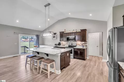 488 Pearson Rd, Greer, SC 29651 photo 7