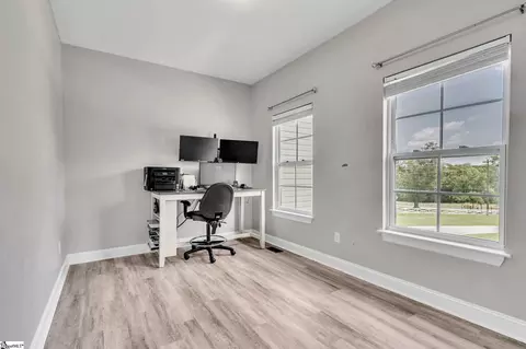 488 Pearson Rd, Greer, SC 29651 photo 10