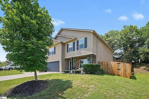 Exterior - 707 Markham Cir, Moore, SC 29369 photo 4 of 7