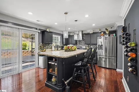 Kitchen - 707 Markham Cir, Moore, SC 29369 photo 1 of 3
