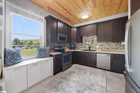 Kitchen - 623 W Ridgeway Dr, Honea Path, SC 29654 photo 1 of 3