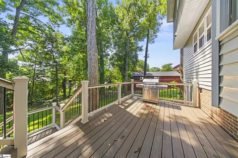 Exterior - 414 Phillips Ln, Greer, SC 29650 photo 6 of 12