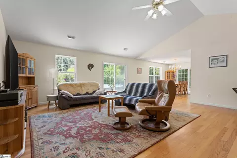 111 Dillard Rd, Duncan, SC 29334 photo 18