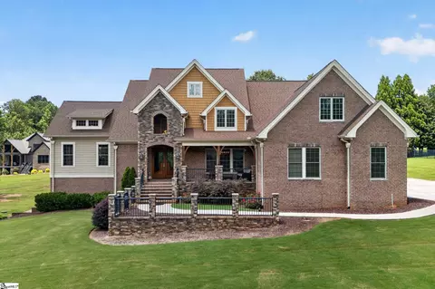 204 Willow Wind Ct, Easley, SC 29642
