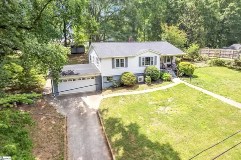 5 Jones Cir, Greenville, SC 29617
