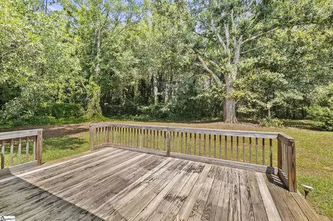 Exterior - 721 Latham Rd, Easley, SC 29640 photo 2 of 5