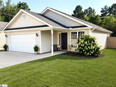5 Cedar Brook Ct, Greenville, SC 29611