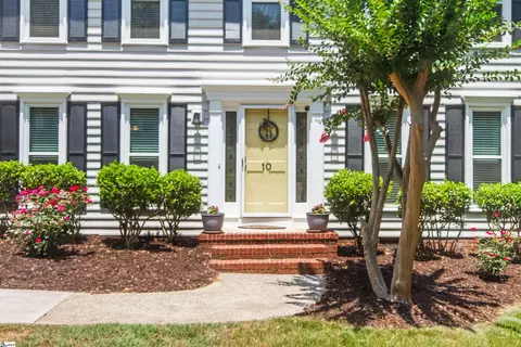 Exterior - 10 Woodway Dr, Greer, SC 29651 photo 3 of 7