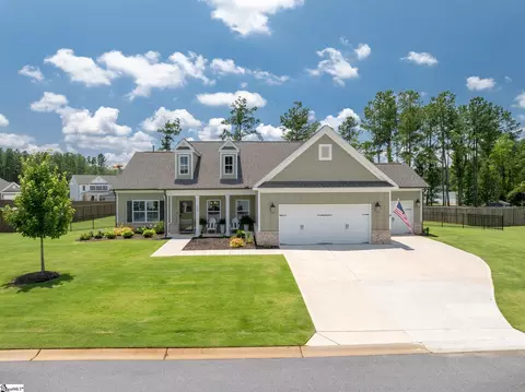 503 Wood Mist Ln, Fountain Inn, SC 29644