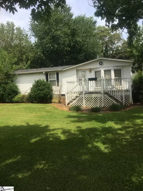 105 Gray Fox Ln, Liberty, SC 29657