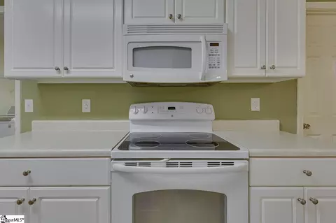 Kitchen - 1010 Meehan Way, Pendleton, SC 29670 photo 3 of 6