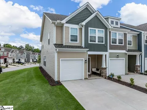Exterior - 1215 Cherry Orchard Rd, Moore, SC 29369 photo 3 of 8