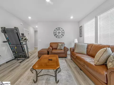 Living - 1215 Cherry Orchard Rd, Moore, SC 29369 photo 1 of 2
