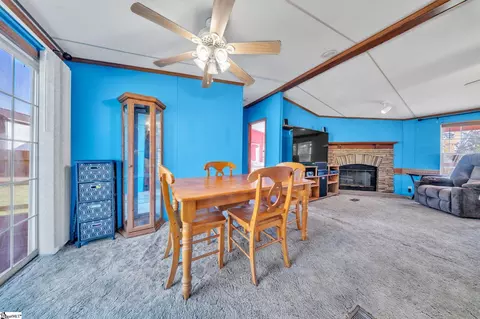 362 Edwards Rd, Duncan, SC 29334 photo 9