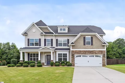 5 Lakeway Pl, Simpsonville, SC 29681