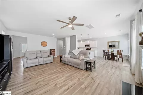208 Grassy Creek Way, Pendleton, SC 29670 photo 8