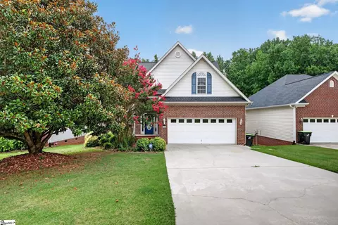 105 Meadow Green Dr, Piedmont, SC 29673