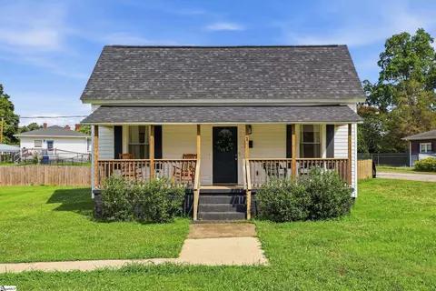 1 Brock St, Pelzer, SC 29669 photo 1