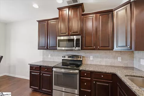 Kitchen - 309 Bellerive Dr, Duncan, SC 29334 photo 2 of 2