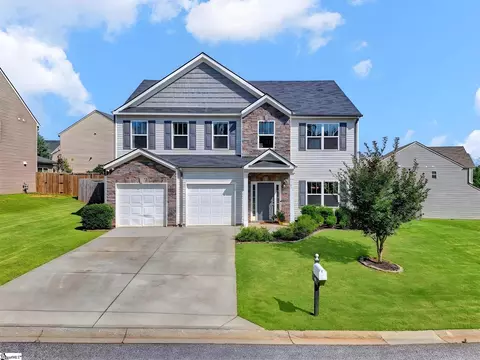 411 Jones Peak Dr, Simpsonville, SC 29681