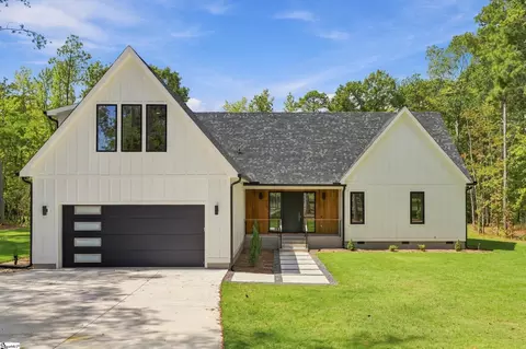310 S Nelson Dr, Fountain Inn, SC 29644