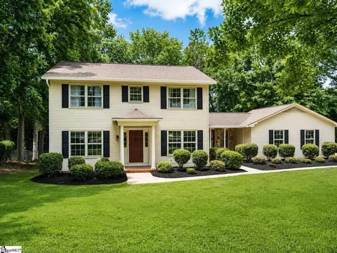 516 Brian Dr, Spartanburg, SC 29307