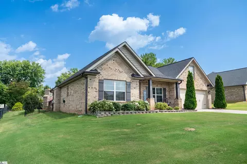 328 E Story Bush Ln, Inman, SC 29349