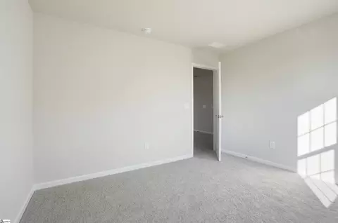 Bedroom - 495 Adhurst Dr, Enoree, SC 29335 photo 3 of 6