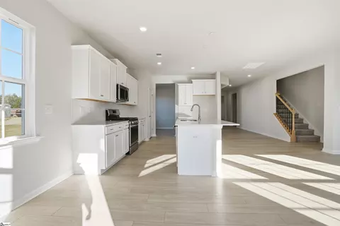 Entry Way - 495 Adhurst Dr, Enoree, SC 29335 photo 8 of 8