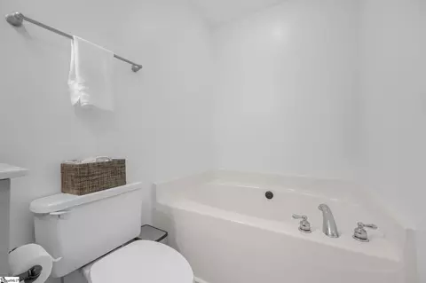 Bath - 124 E King Rd, Greer, SC 29651 photo 2 of 4
