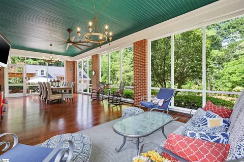 Exterior - 1007 E Calhoun St, Anderson, SC 29621 photo 5 of 14