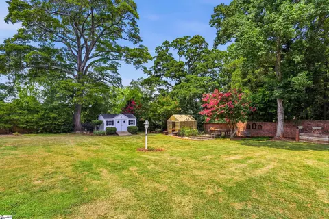 Exterior - 1007 E Calhoun St, Anderson, SC 29621 photo 11 of 14