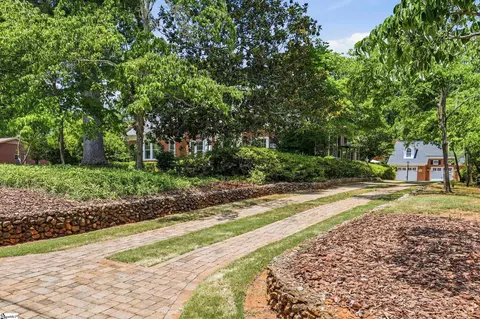 Exterior - 1007 E Calhoun St, Anderson, SC 29621 photo 6 of 14