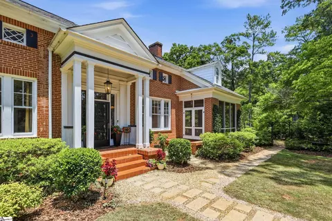 Exterior - 1007 E Calhoun St, Anderson, SC 29621 photo 4 of 14