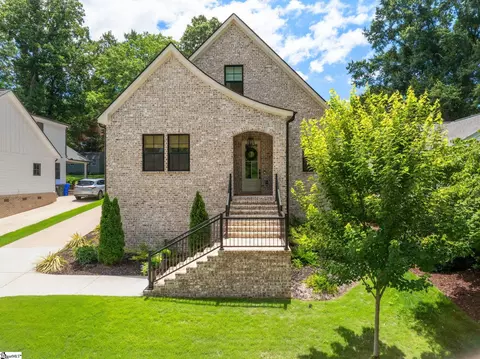 229 Cammer Ave, Greenville, SC 29605