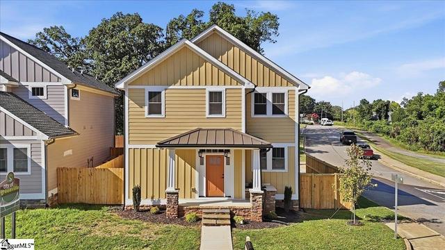 915 Dunbar St, Greenville, SC 29601