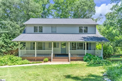 215 Riverside Dr, Piedmont, SC 29673