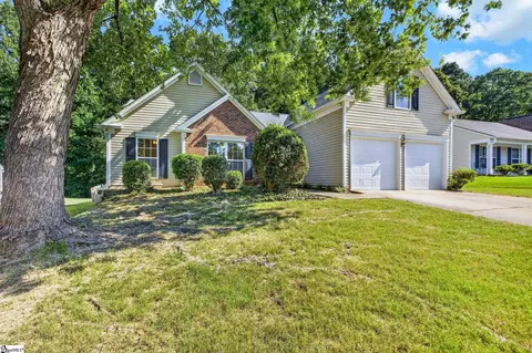 110 W Okaloosa Way, Simpsonville, SC 29680