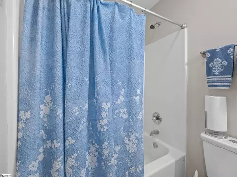 Bath - 141 Fuller St, Pacolet, SC 29372 photo 4 of 4